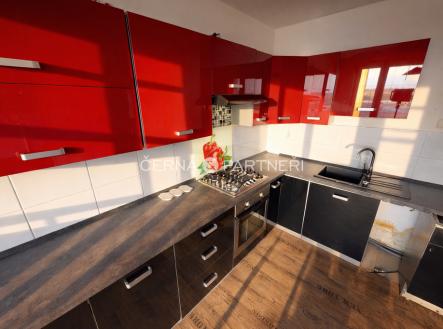 1776146547425-chatgpt-image-14.4.2026-07-39-02.png | Pronájem bytu, 3+1, 68 m²