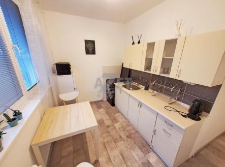 Pronájem bytu, 1+1, 38 m² obrázek
