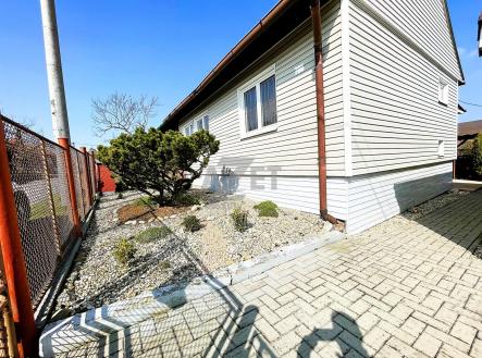 Prodej - dům/vila, 72 m² obrázek