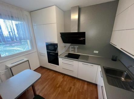 IMG_7916.jpeg | Pronájem bytu, 2+1, 44 m²