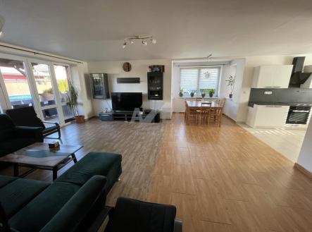 IMG_8064.JPG | Prodej - dům/vila, 206 m²