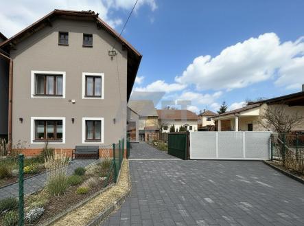 Dům1_1_vizualizace_oprava.jpg | Prodej - dům/vila, 180 m²