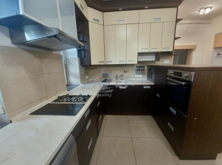 Prodej bytu, 4+1, 110 m²