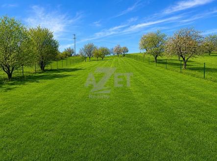 2801723e-4ccc-4123-be82-97c7c6599666.jpg | Prodej - pozemek pro bydlení, 1 266 m²