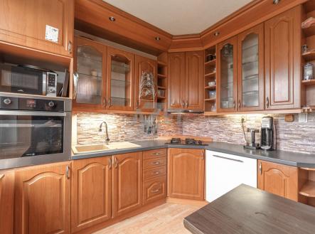 _DSC9748-HDR.jpg | Prodej bytu, 3+1, 77 m²