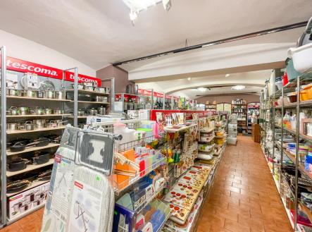 IMG_0085.jpg | Prodej - obchodní prostor, 200 m²