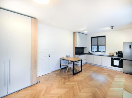 PC220271.jpg | Prodej bytu, 1+kk, 42 m²