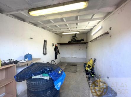 1.jpeg | Prodej - malý objekt/garáž