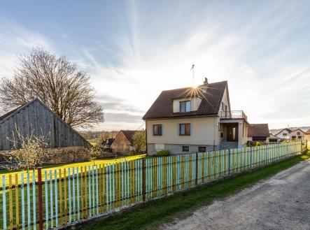 Prodej - dům/vila, 162 m²