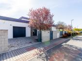 Prodej - dům/vila, 198 m²