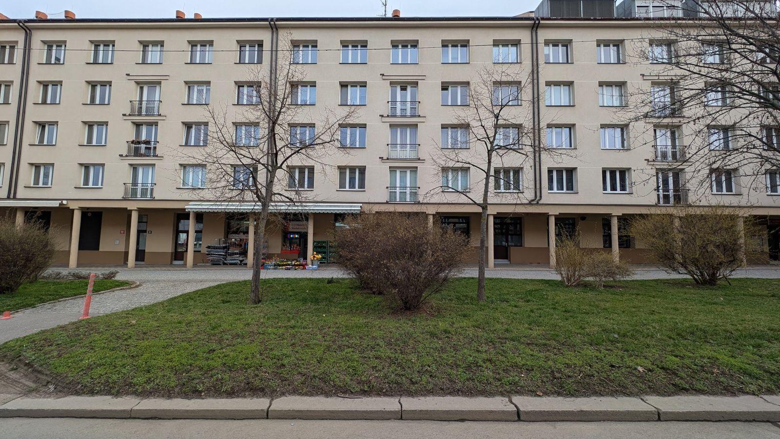 Prodej BJ č. 1825/6 - 3+1, ul. Průběžná, 74,9m²