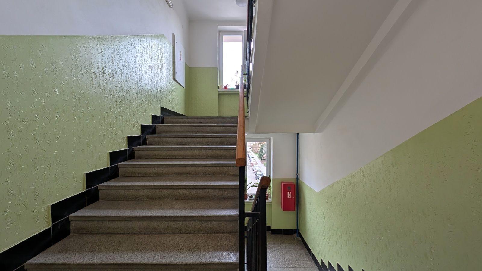 Prodej BJ č. 1825/6 - 3+1, ul. Průběžná, 74,9m²