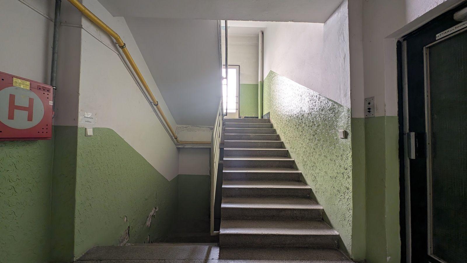 Prodej BJ č. 901/1 - 1+1, ul. Na Míčánkách, 44,1 m²