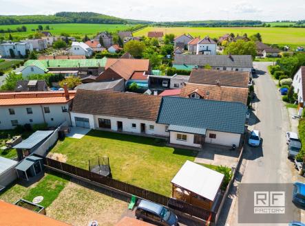 foto: 1 | Prodej - dům/vila, 220 m²