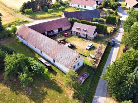 . | Prodej - zemědělský objekt, 1 654 m²