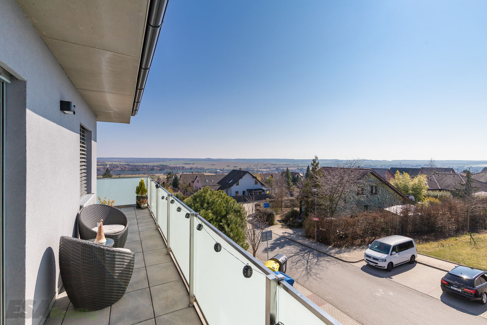 Prodej bytu 3+1, 96,1m2, terasy 19,6m2, 8,7m2, sklepní kóje 11,7m2, park. stání, Benátky nad Jizerou