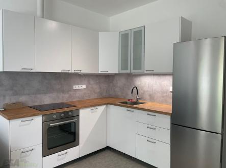 Pronájem bytu, 2+kk, 71 m²