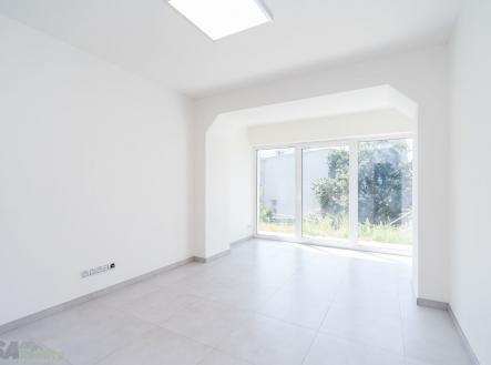 Pronájem bytu, 1+kk, 22 m²
