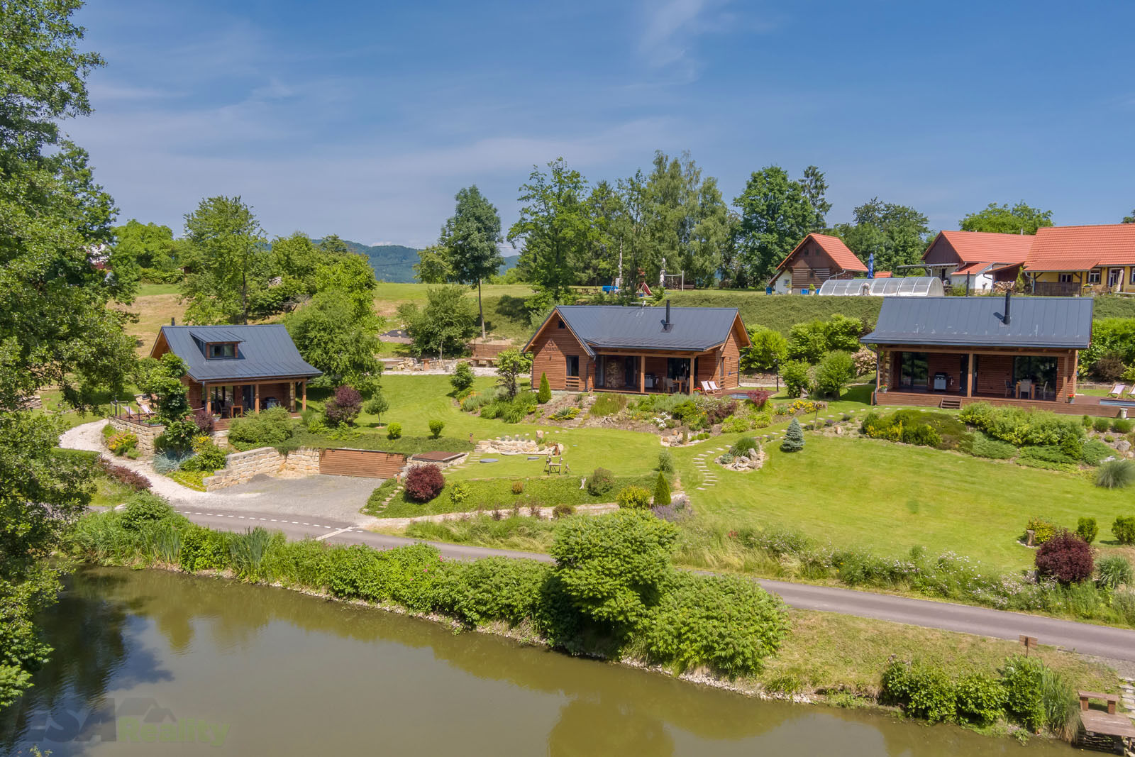 Investiční příležitost v Českém ráji – tři samostatné chaty s výnosem