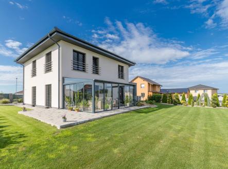 Prodej - dům/vila, 213 m²