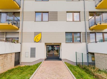 Pronájem - malý objekt/garáž