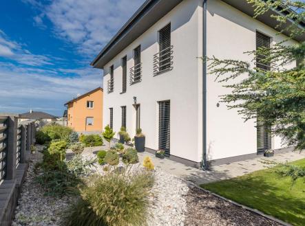 Prodej - dům/vila, 164 m²