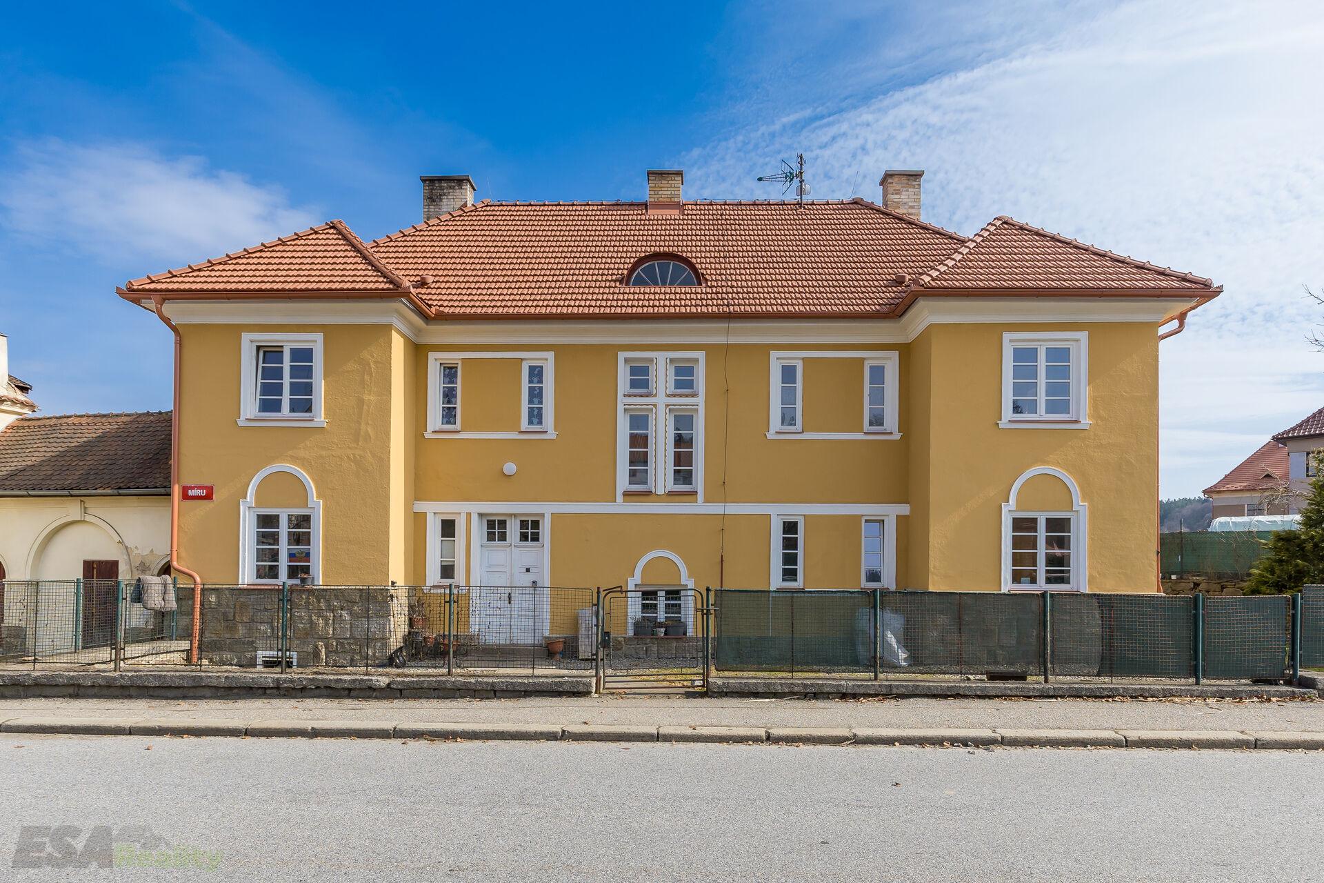 Prodej bytového domu, Vyšší Brod