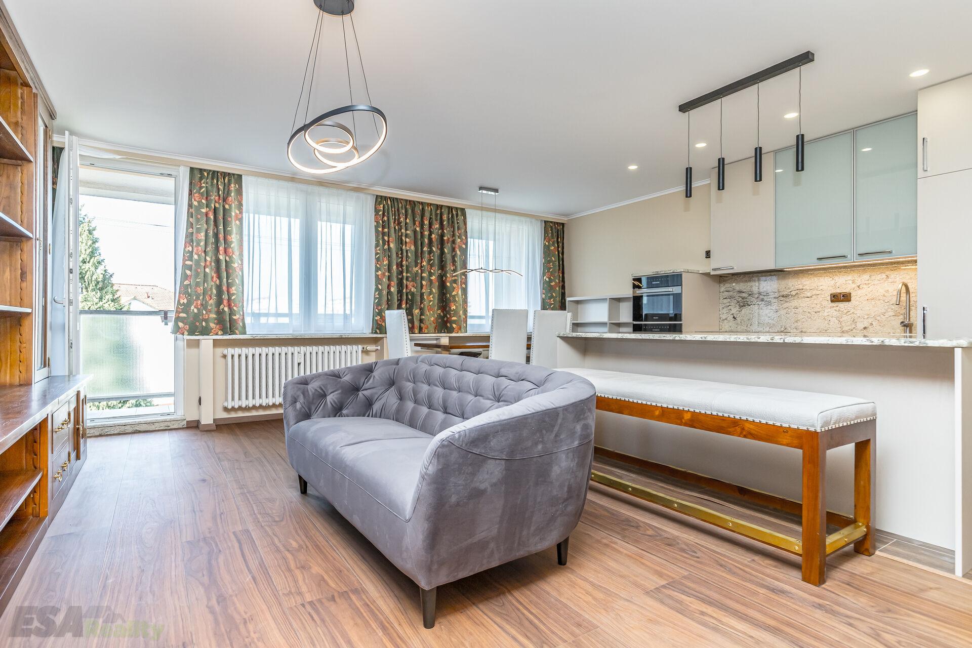 Pronájem bytu 3+kk, 70m², lodžie 7m², Praha 9 - Letňany