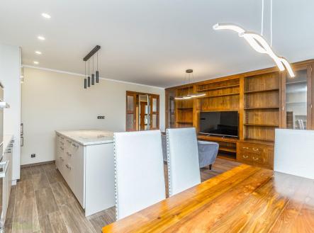 Pronájem bytu, 3+kk, 70 m²