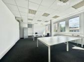 Pronájem - kanceláře, 63 m²