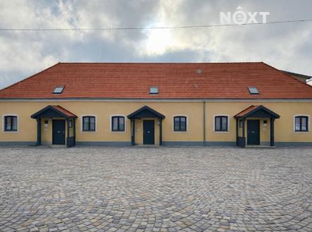 Prodej - dům/vila, 640 m²