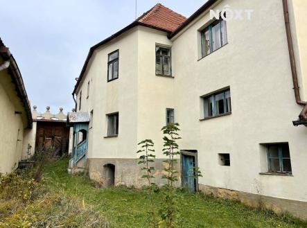 Prodej - dům/vila, 372 m²