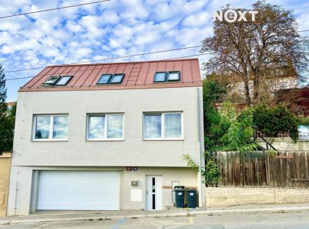 Prodej - dům/vila, 274 m²