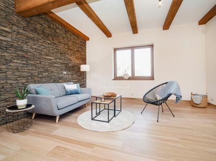 Obývací pokoj - rodinný dům 4+kk Jeníkov, Čechtice, okr. Benešov | Prodej - dům/vila, 120 m²