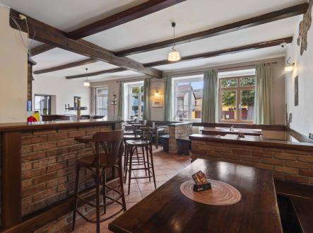 Objekt určený k bydlení či podnikání, Zlonice | Prodej - dům/vila, 695 m²