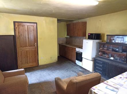 Obývací pokoj s kuchyňským koutem | Prodej - dům/vila, 90 m²