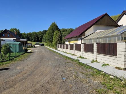 Fotka 1 | Prodej - pozemek pro bydlení, 1 231 m²