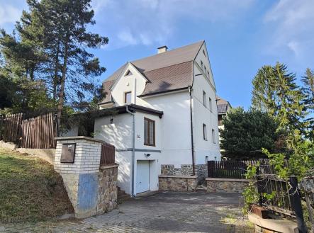 Fotka 2 | Prodej - dům/vila, 250 m²