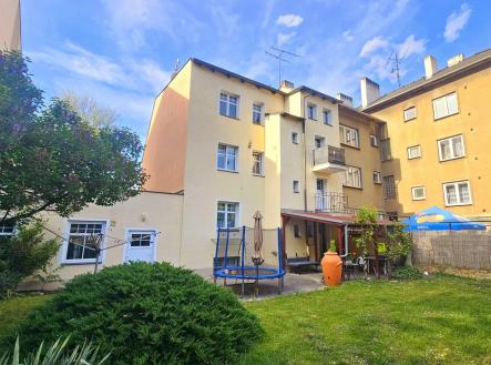 Fotka 2 | Prodej - dům/vila, 400 m²