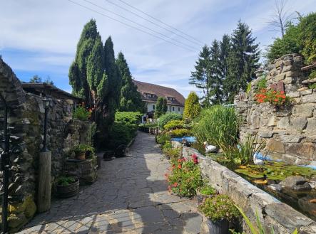 Fotka 2 | Prodej - dům/vila, 400 m²