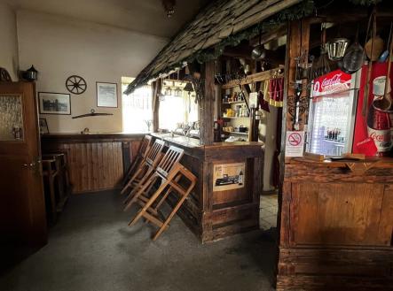 Fotka 20 | Pronájem - restaurace, 392 m²