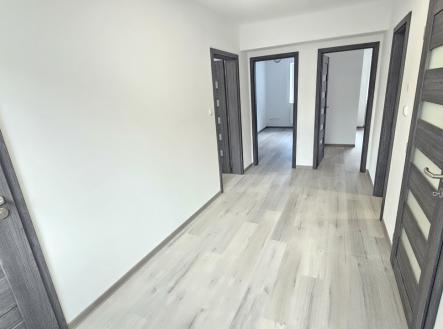 Fotka 7 | Prodej - dům/vila, 272 m²