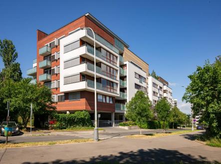 Bez popisku | Pronájem bytu, 3+kk, 92 m²