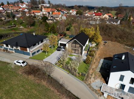 Prodej - pozemek pro bydlení, 2 030 m²