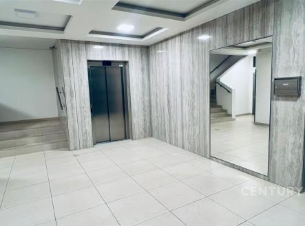. | Prodej bytu, 1+kk, 31 m²