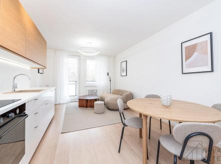 Prodej bytu, 4+kk, 76 m²