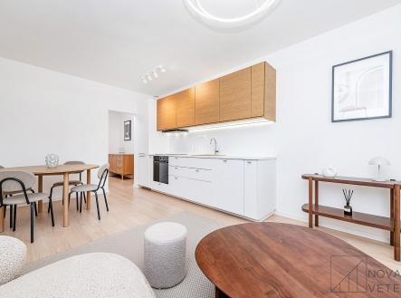 Prodej bytu, 4+kk, 76 m²