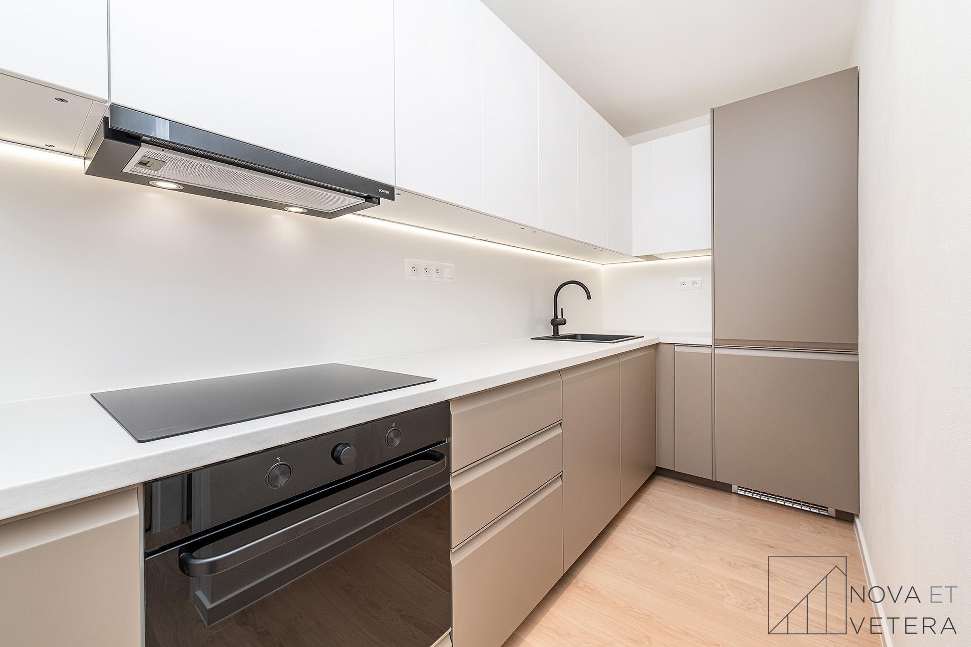 Prodej byt 3 + kk, 65㎡|Hlavní město Praha, Praha, Praha 10, Vršovice, Uzbecká 1409/8, 10100
