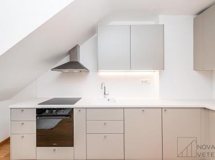 Prodej bytu, 4+kk, 117 m²