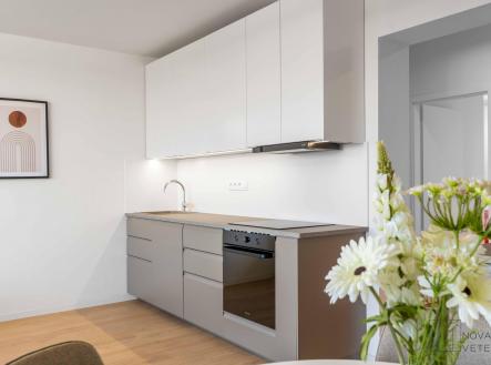 Prodej bytu, 4+kk, 100 m²